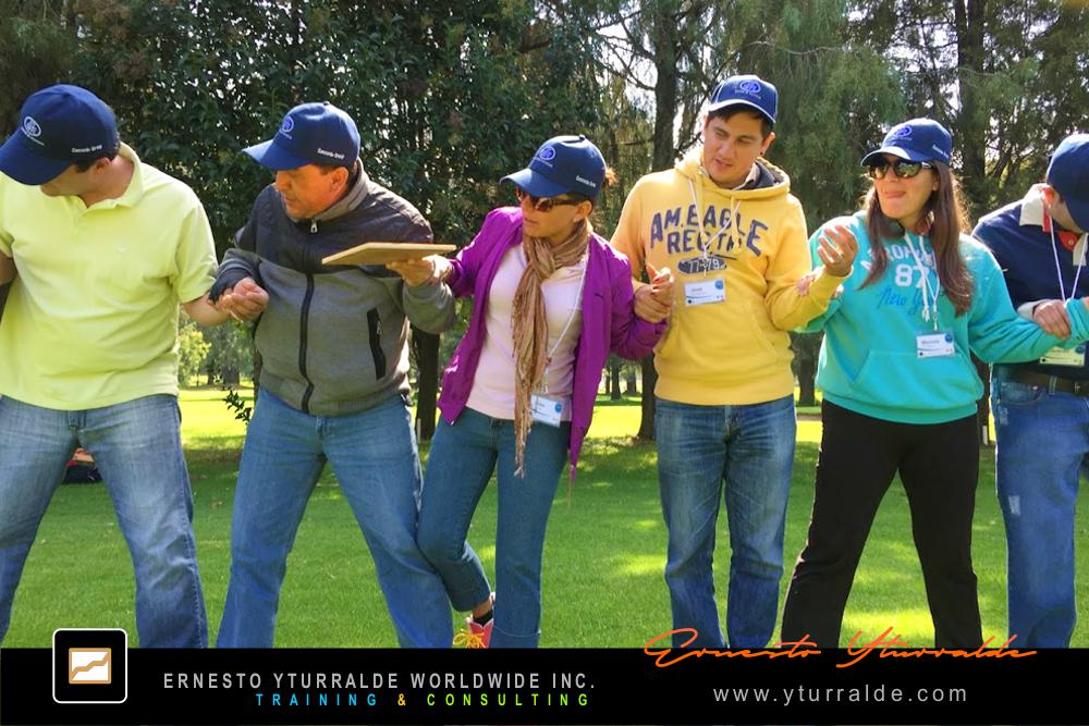 Team Building Colombia | Taller de Trabajo en Equipo para empresas que inspiran transformación